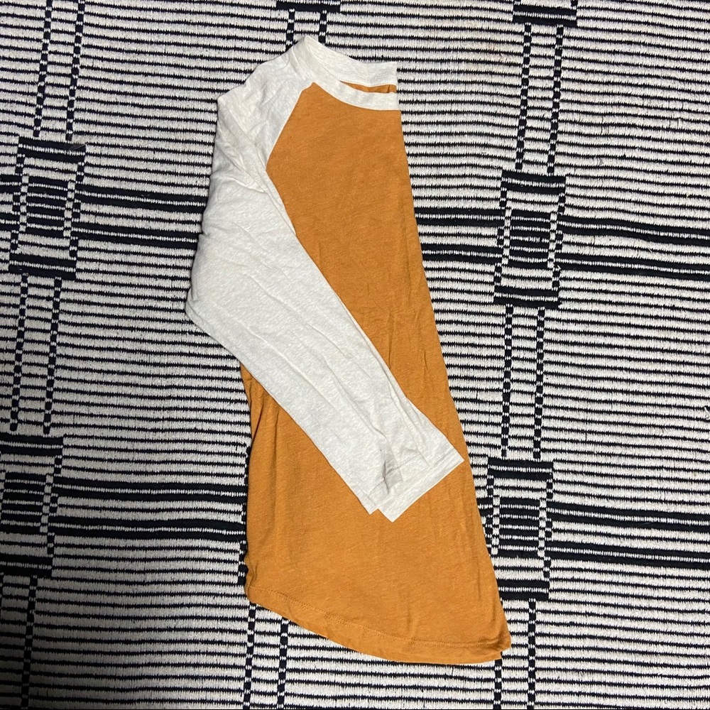 Sports tee